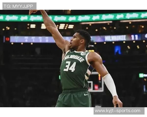 外界普遍猜测字母哥或将离开雄鹿队的未来动向